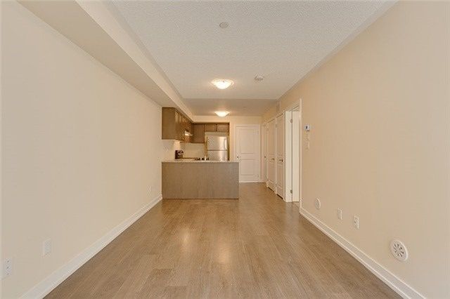 421 - 8 Drummond St, Toronto, M8V1Y8 | Image 3