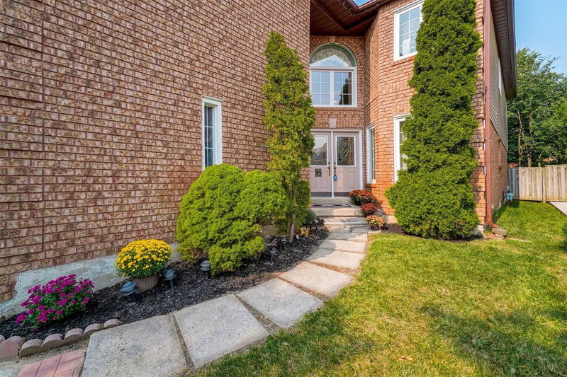 3596 Nutcracker Dr S, Mississauga, L5N6G1 | Image 3