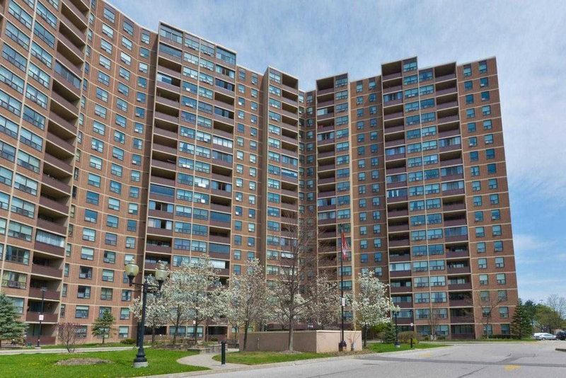 405 - 716 The West Mall Dr, Toronto, M9C4X6 | Image 2