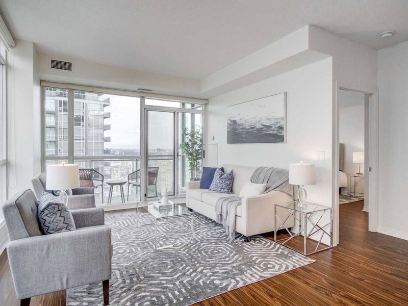 3004 - 225 Webb Dr, Mississauga, L5B3Y5 | Image 2