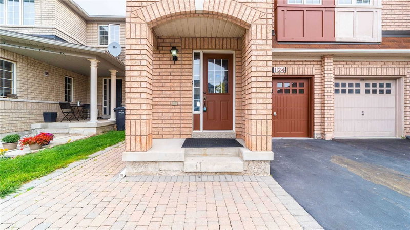 124 Crystalview Cres, Brampton, L6P 2S2 | Image 3