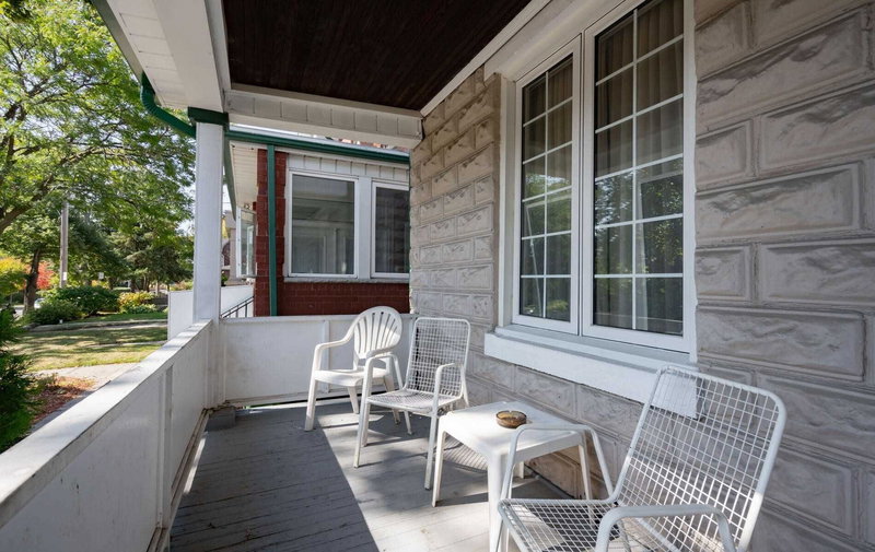 36 Humberside Ave, Toronto, M6P 1J7 | Image 2