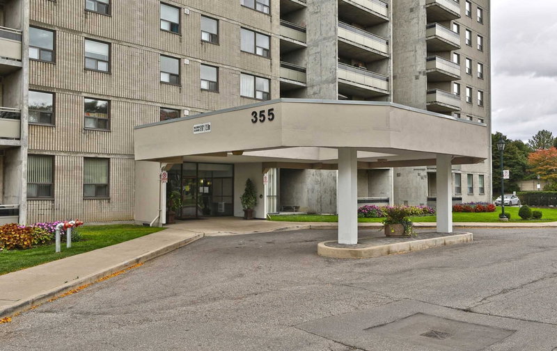 1001 - 355 Rathburn Rd E, Mississauga, L4Z1H4 | Image 2