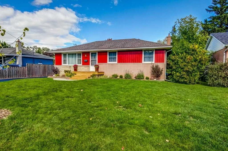 245 Foxbar Rd, Burlington, L7L3A2 | Image 3