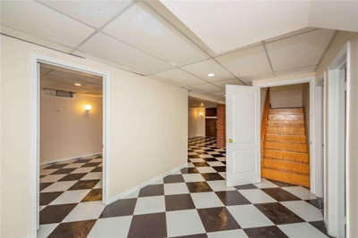 Detached House leased at Bsmt-37 Coronation Circle, Brampton, Ontario, L6Z4B1 - Heart Lake West - MLS: W4961447