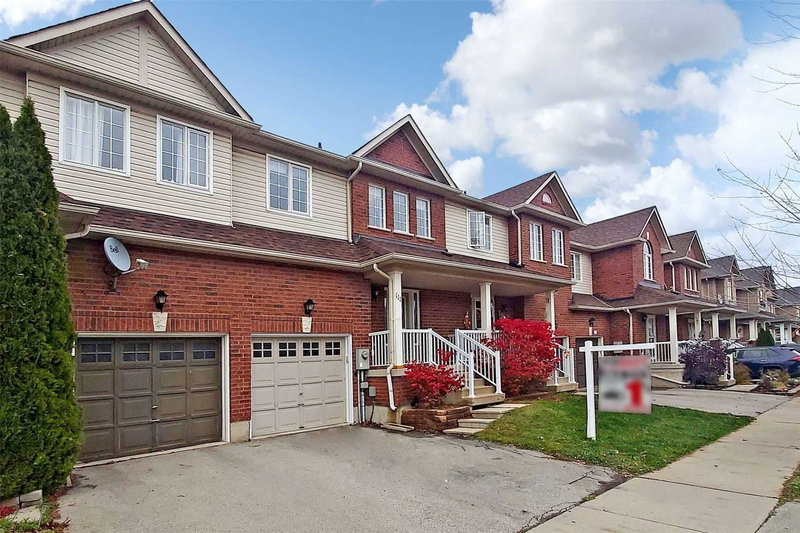 111 Gollins Dr, Milton, L9T6J9 | Image 2