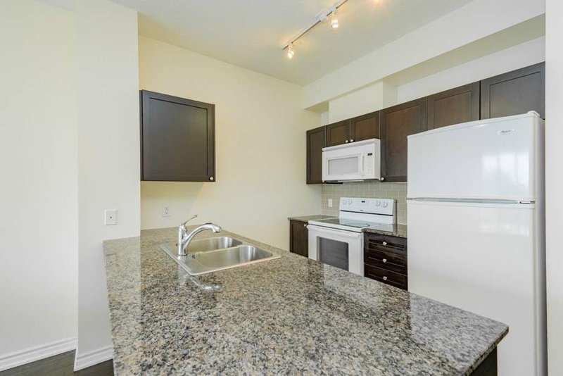 2108 - 3525 Kariya Dr, Mississauga, L5B 0C2 | Image 3