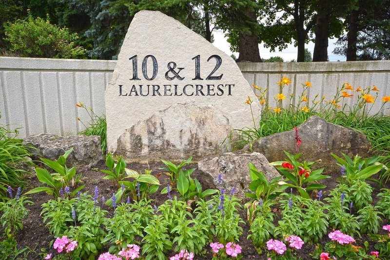 1208 - 10 Laurelcrest St, Brampton, L6S5Y3 | Image 2