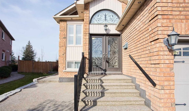 63 Rolling Hills Lane, Caledon, L7E1T8 | Image 3