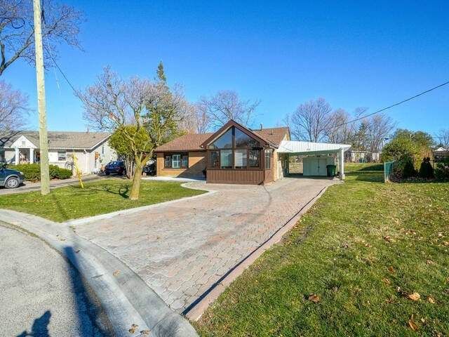 30 Lawrence Cres, Brampton, L6W2P3 | Image 3