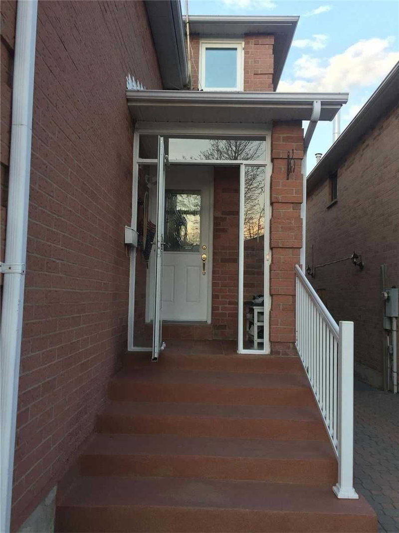 5235 Astwell Ave, Mississauga, L5R 3H8 | Image 3