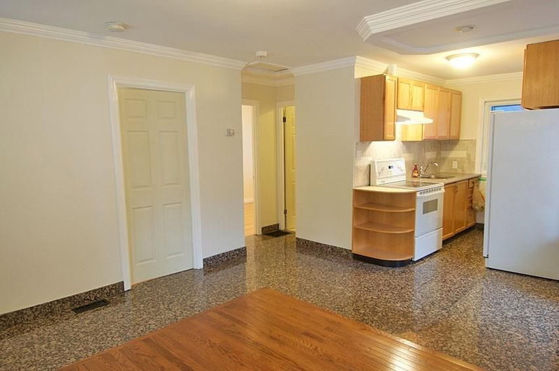 Main - 30 Hearst Circ, Toronto, M6M2T7 | Image 2