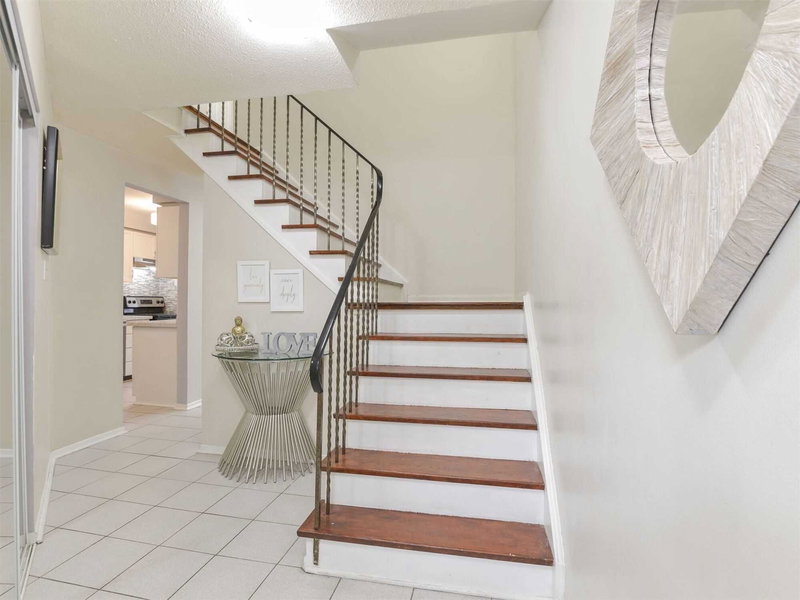 43 - 2288 The College Way, Mississauga, L5L3Z5 | Image 2