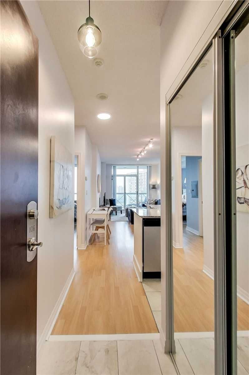 1106 - 1359 Rathburn Rd E, Mississauga, L4W5P7 | Image 2