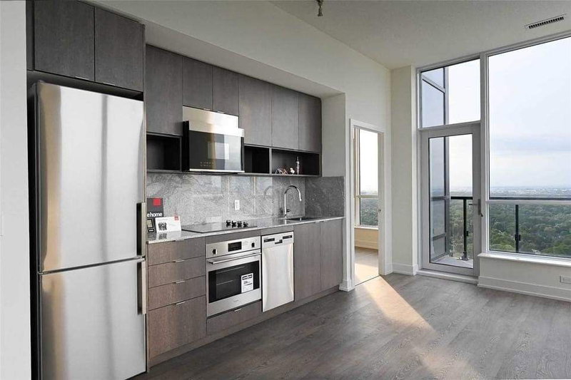 3304 - 7 Mabelle Ave, Toronto, M9A4X7 | Image 3