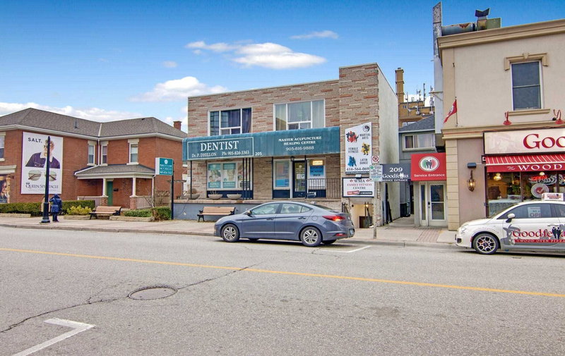 205 Queen St S, Mississauga, L5M1L4 | Image 2
