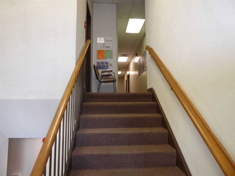 204 - 72 Mill St, Halton Hills, L7G2C9 | Image 3