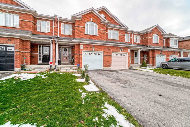 99 Spicebush Terr, Brampton, L6X0J5 | Image 2