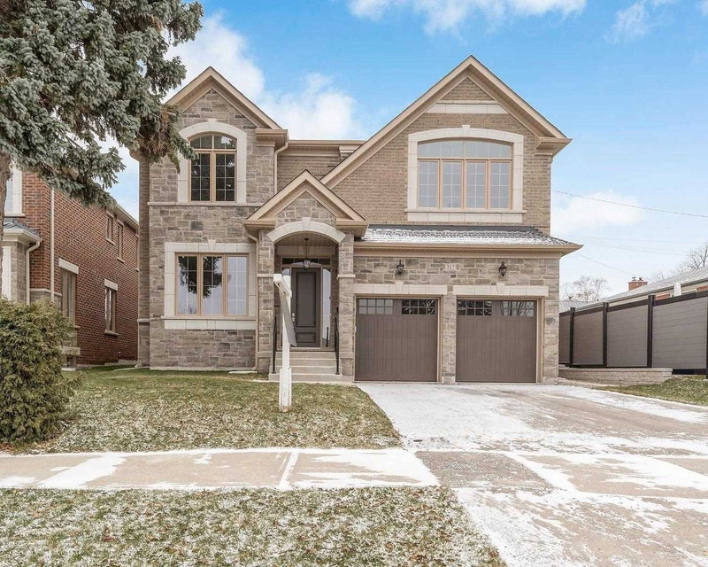 317 La Rose Ave, Toronto, M9P 1B8 | Image 2