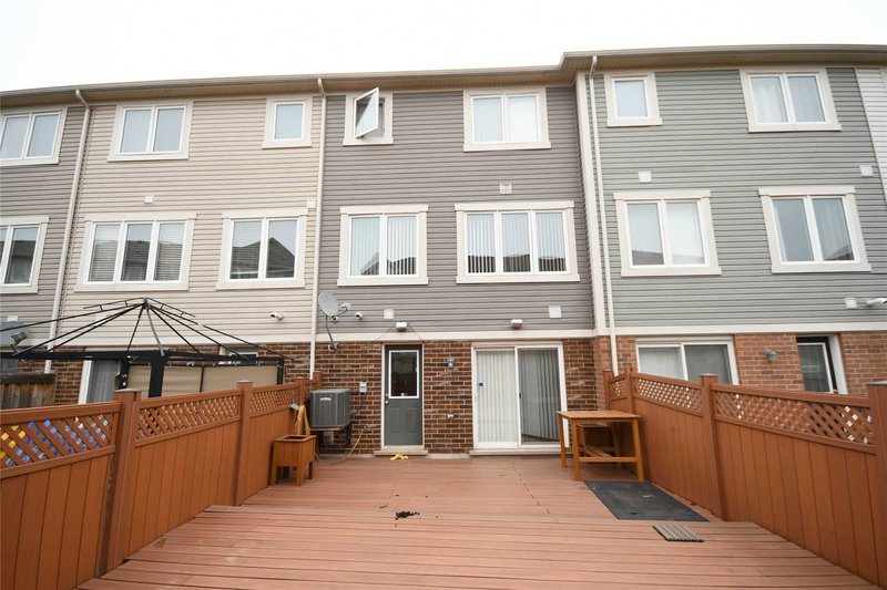 92 Lathbury St, Brampton, L7A 0R8 | Image 2