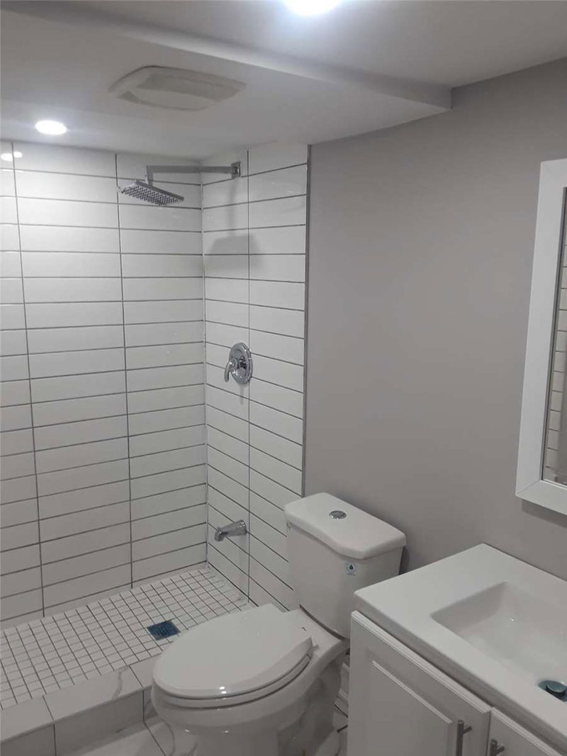 64 Jacksonville Dr, Brampton, L6P2Z2 | Image 3