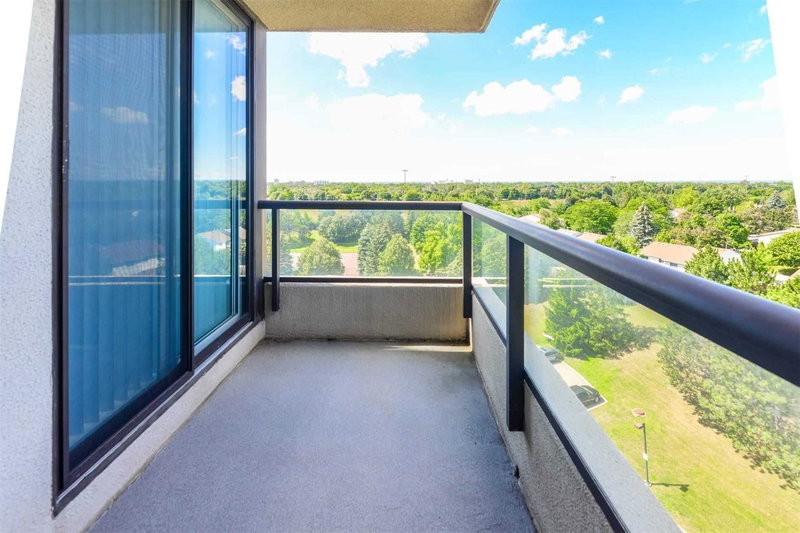 902 - 12 Laurelcrest St, Brampton, L6S5Y4 | Image 2