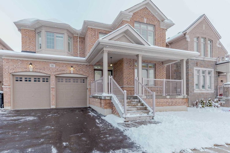 16 Cloncurry St, Brampton, L6P4G3 | Image 2