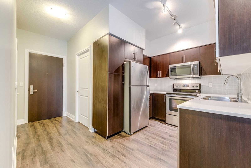 308 - 55 Speers Rd, Oakville, L6K0H9 | Image 3