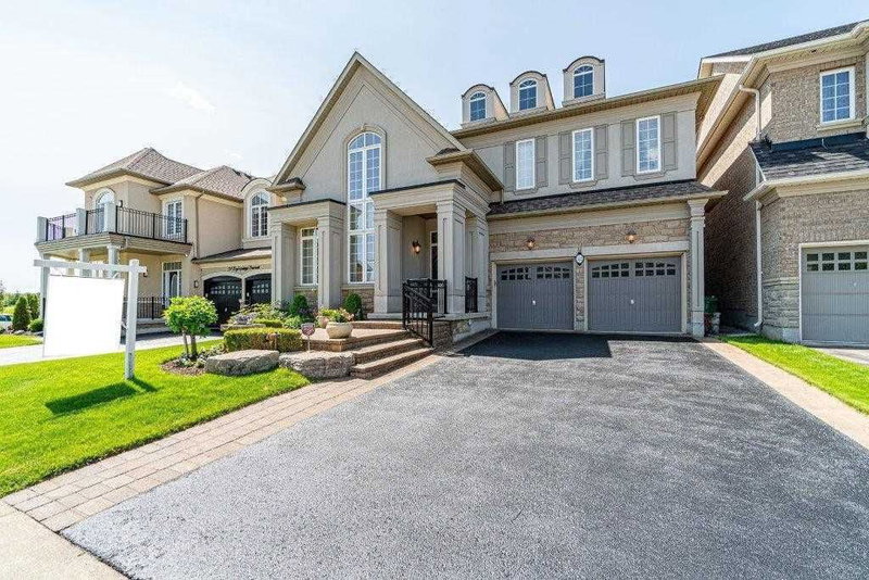 32 Eaglesprings Cres, Brampton, L6P2V9 | Image 2
