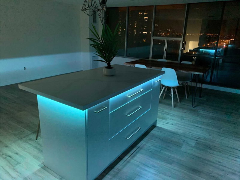 1215 - 11 Wincott Dr, Toronto, M9R2R9 | Image 3