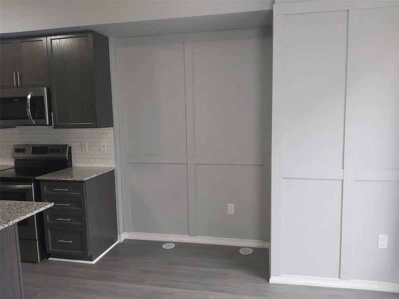 46 - 26 Fieldway Rd, Toronto, M8Z3L2 | Image 2