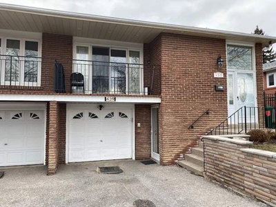 Semi-Detached House leased at Bsmt-439 Ginger Dwns, Mississauga, Ontario, L5A 3A8 - Mississauga Valleys - MLS: W5092964