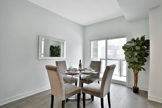 3 - 1121 Cooke Blvd, Burlington, L7T 0C3 | Image 3
