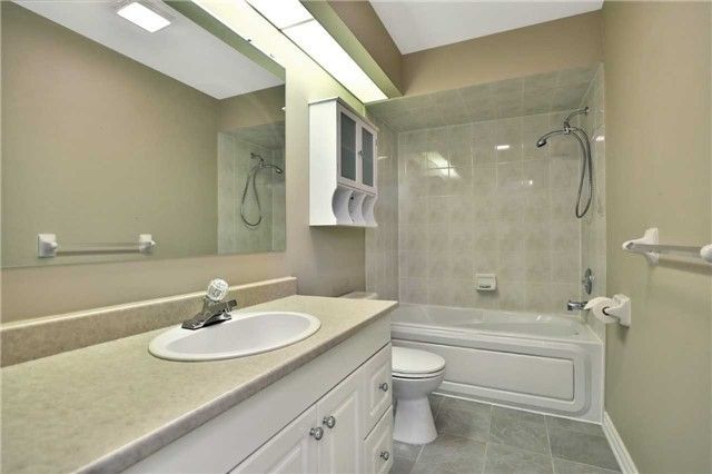 Bsmt - 5 Rustic Way, Caledon, L7E2G1 | Image 2