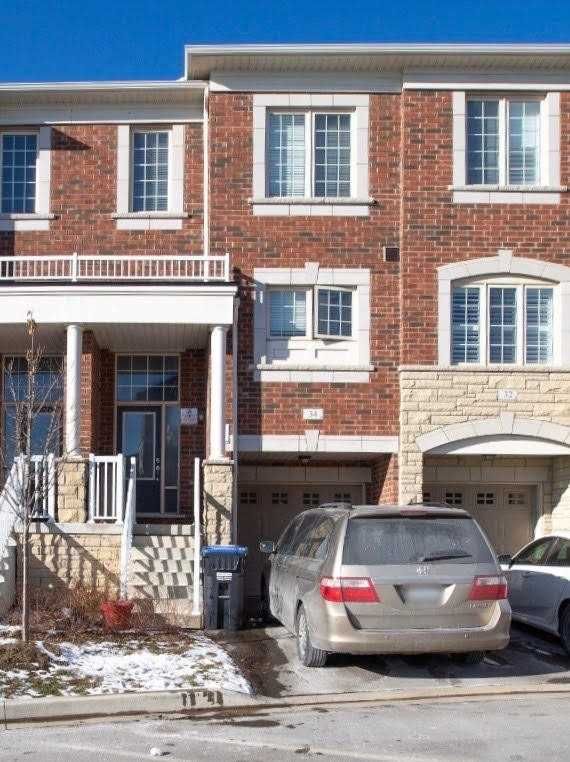 34 Aspen Hills Rd, Brampton, L6Y6E4 | Image 2