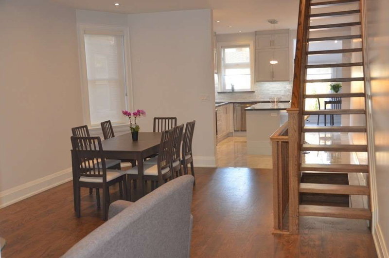 511 Indian Grve, Toronto, M6P2J1 | Image 2