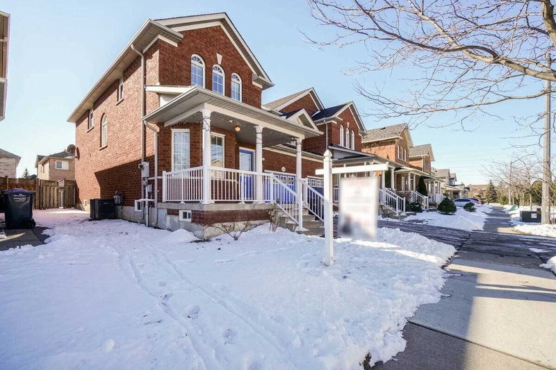 5969 Manzanillo Cres, Mississauga, L5M6Y3 | Image 3