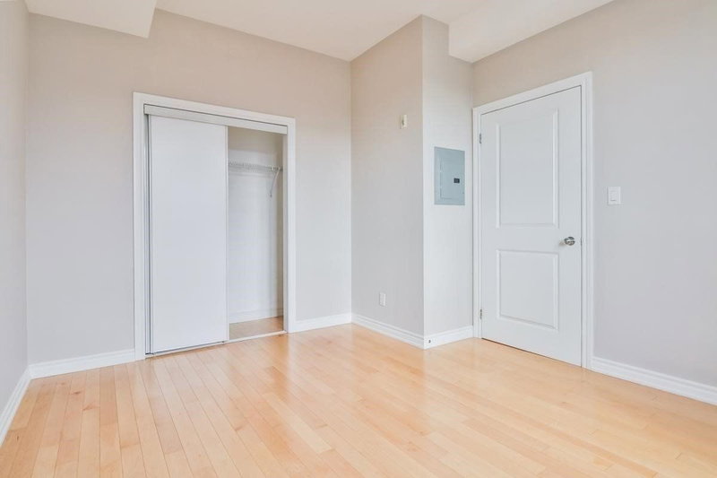 Room1