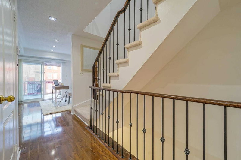 12 - 5725 Tenth Line W, Mississauga, L5M0P7 | Image 2