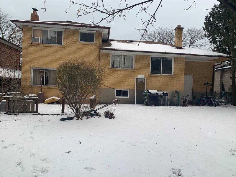 2117 Bridge Rd, Oakville, L6L2E8 | Image 2