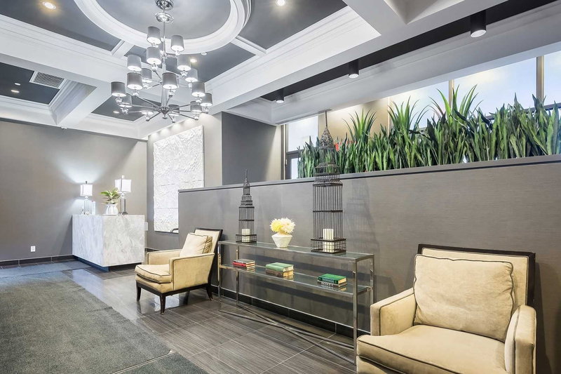 703 - 3563 Lake Shore Blvd W, Toronto, M8W0A3 | Image 3