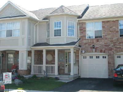 Townhouse sold at 1026 Barclay Circle, Milton, Ontario, L9T5W5 - Beaty - MLS: W511242