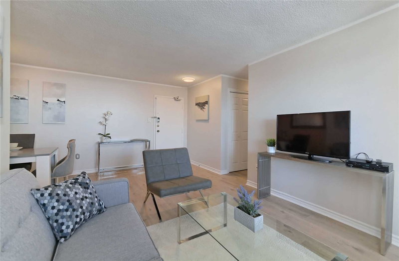 609 - 966 Inverhouse Dr, Mississauga, L5J4B6 | Image 2