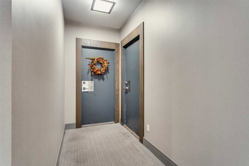 Room1