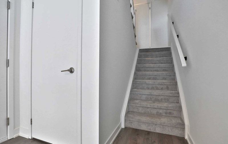 3 - 1121 Cooke Blvd, Burlington, L7T 0C3 | Image 3