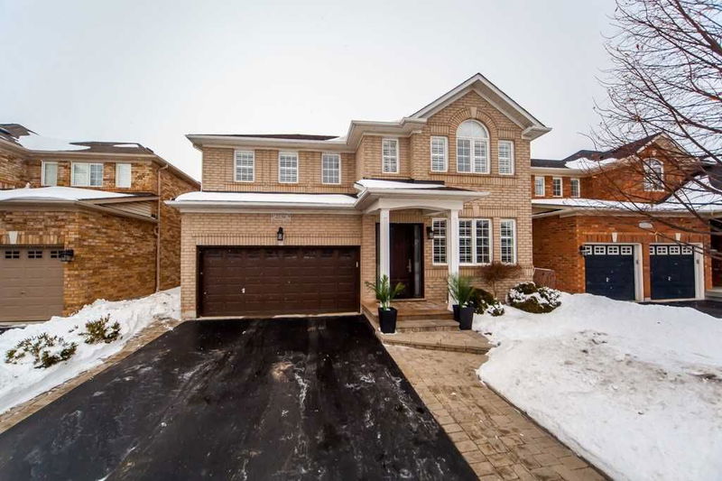 2236 Glazebrook Circ, Oakville - West Oak Trails image-0-0
