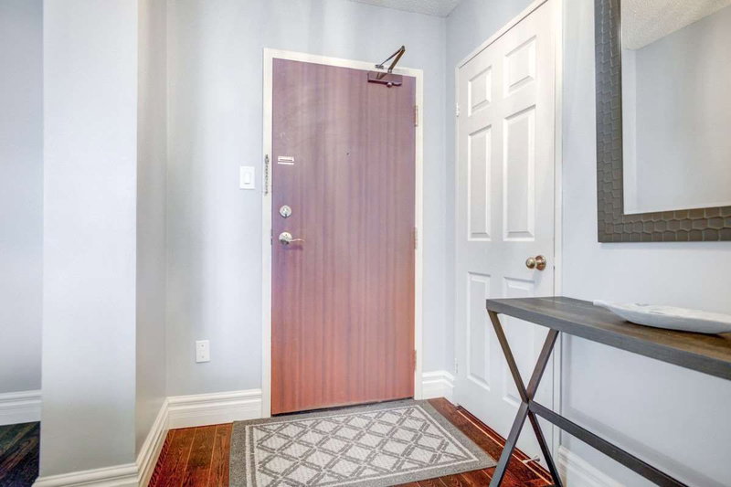 1101 - 100 County Court Blvd, Brampton, L6W3X1 | Image 2