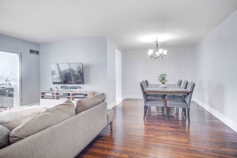 1101 - 100 County Court Blvd, Brampton, L6W3X1 | Image 3