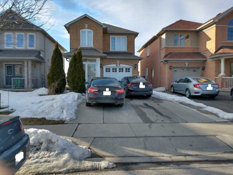 47 Loons Call Cres, Brampton, L6R2G4 | Image 2