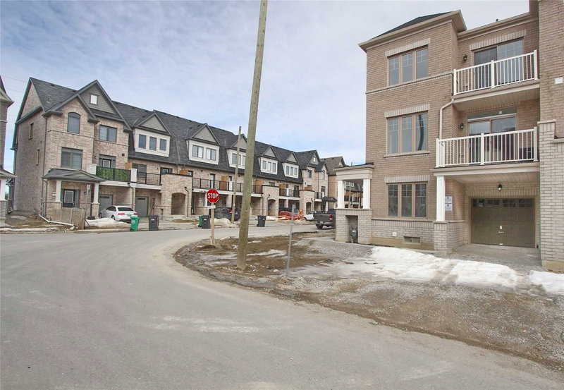 65 Fruitvale Circ, Brampton, L0P 1N0 | Image 2